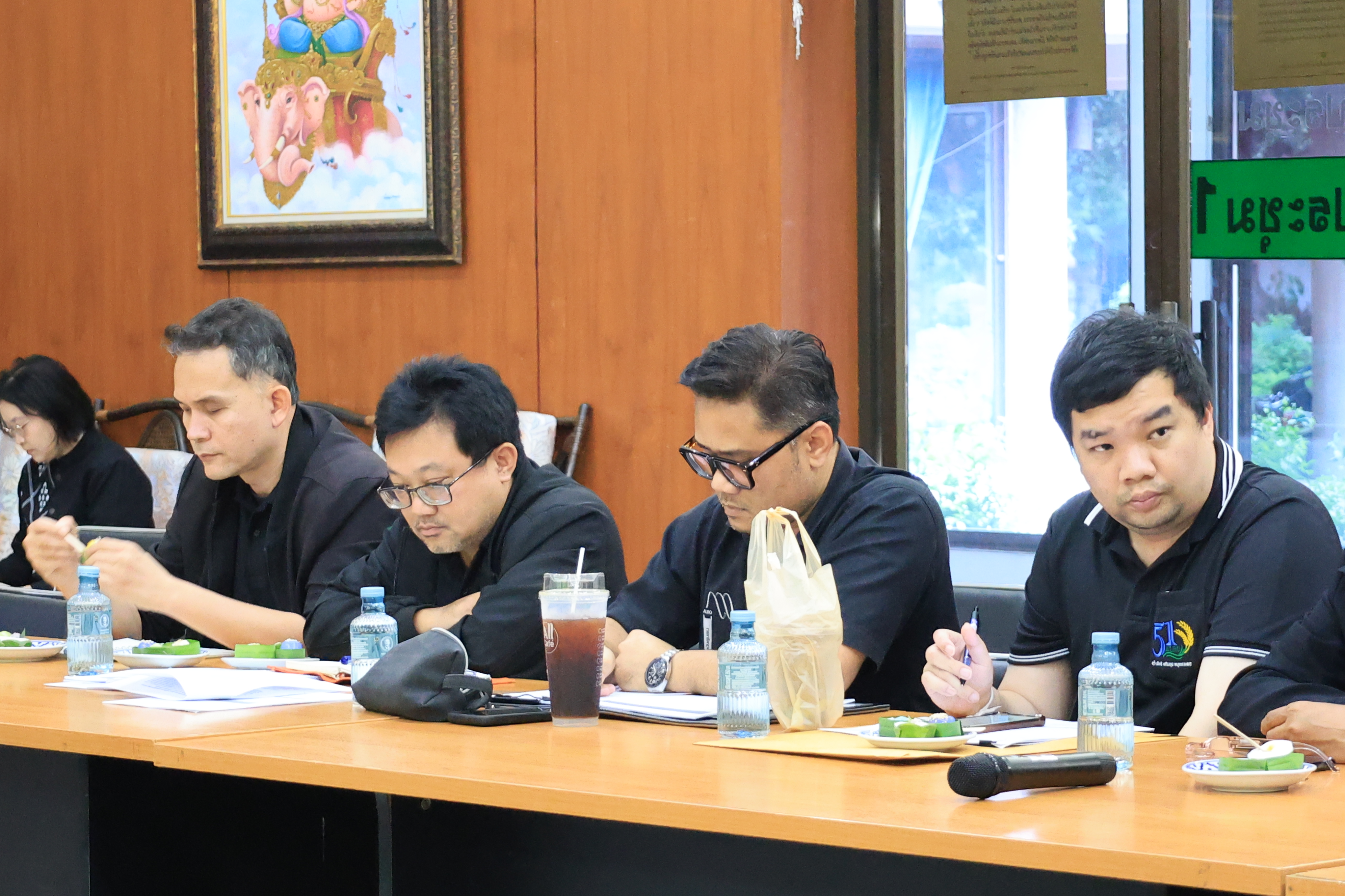 title - ส.ป.ก. ประชุมเข้ม การจัดทำโครงการแก้ไขปัญหาผลกระทบจากสถานการณ์วิกฤตด้านพลังงาน
